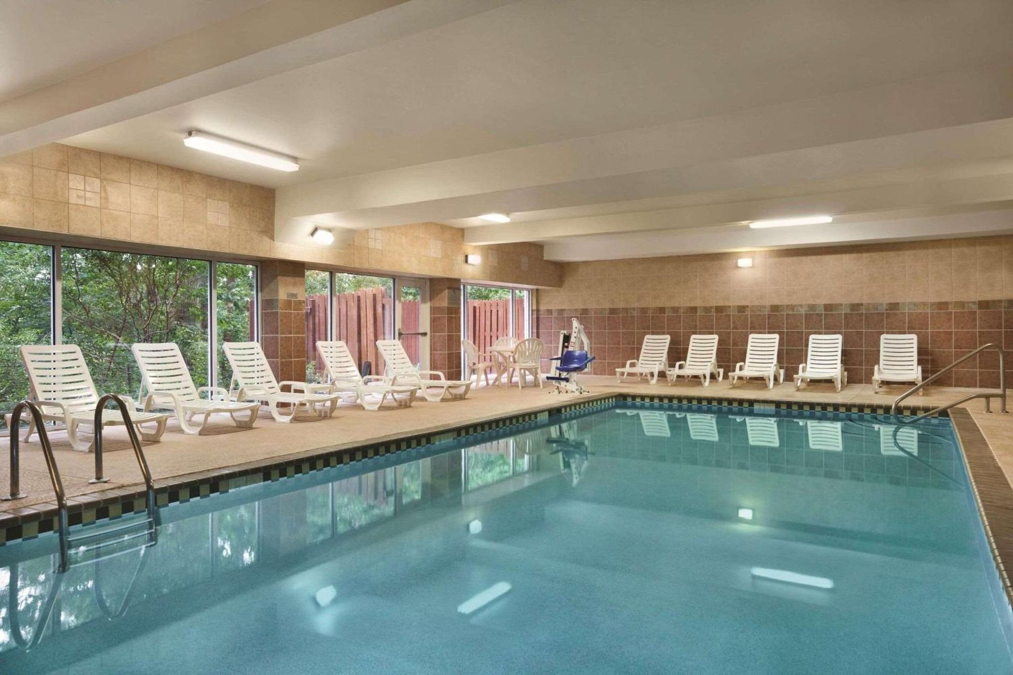 Country Inn & Suites By Radisson, Newnan, Ga Eksteriør billede