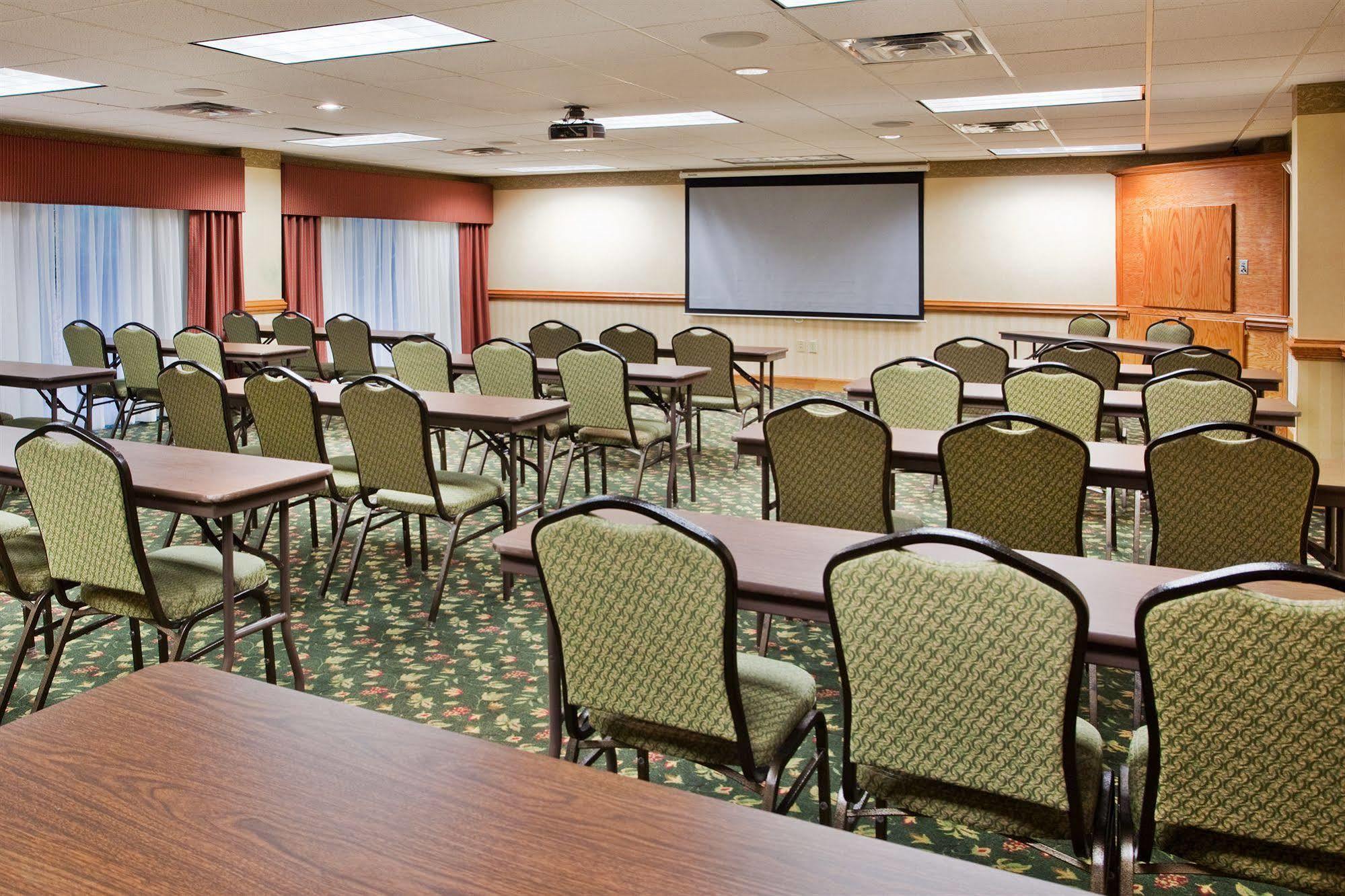 Country Inn & Suites By Radisson, Newnan, Ga Eksteriør billede